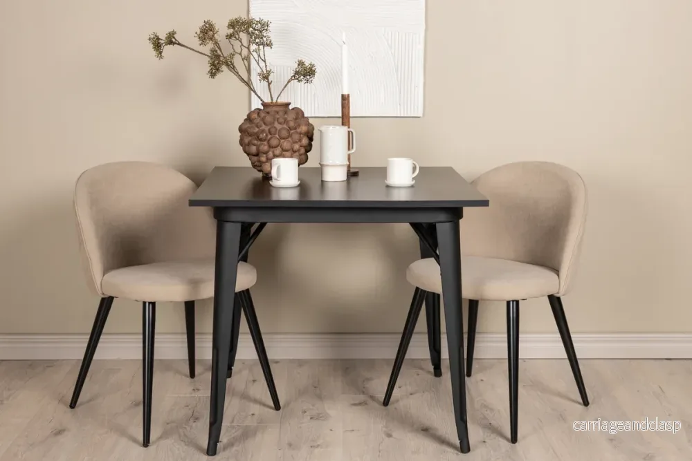 Velvet & Tempe Matgrupp Beige/Svart Velvet & Tempe Matgrupp Beige/Svart