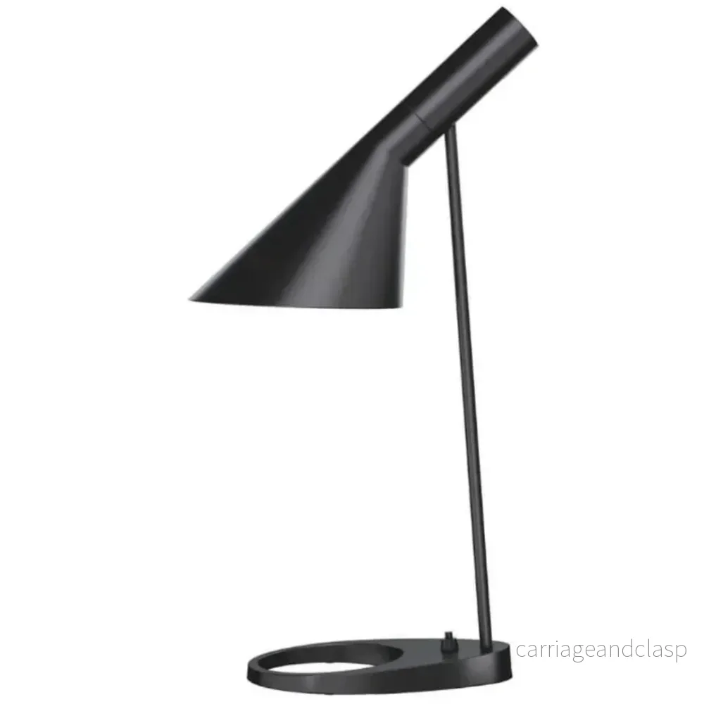 Veska | Modern Minimalist Bordslampa