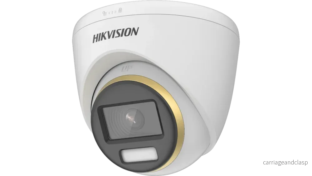 Hikvision DS-2CE72UF3T-E Colorvu TurboHD Coax-PoC 4K-kamera, bild i fullfärg.