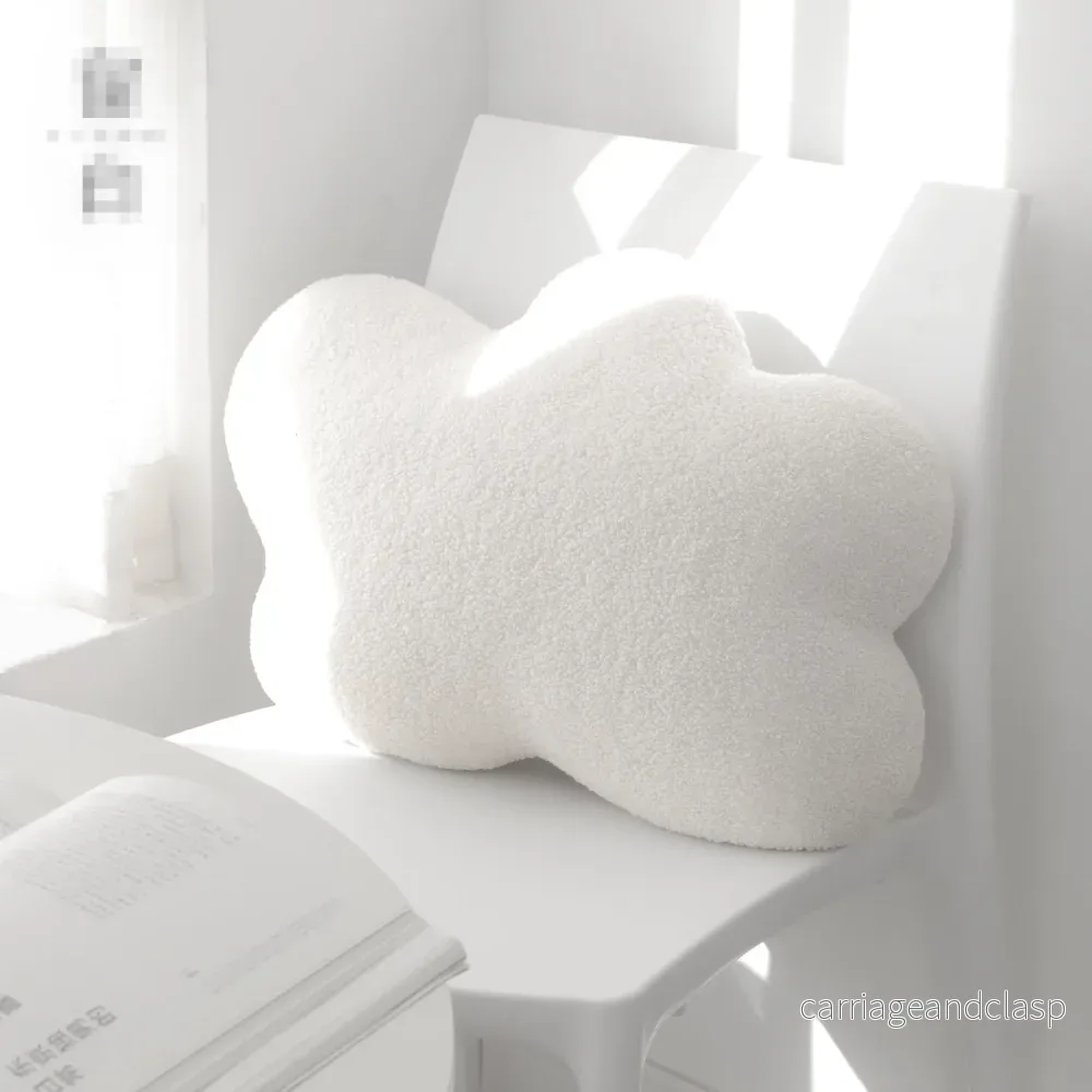 Cloud Comfy Plush Kudde | Veska Cloud Comfy Plush Kudde | Veska
