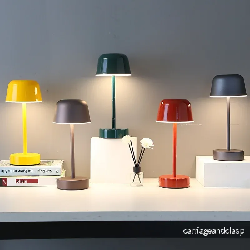 Prisma Pulse Flare Bordslampa – Sladdlös Dimmbar LED Lampa | Veska - Bild 3