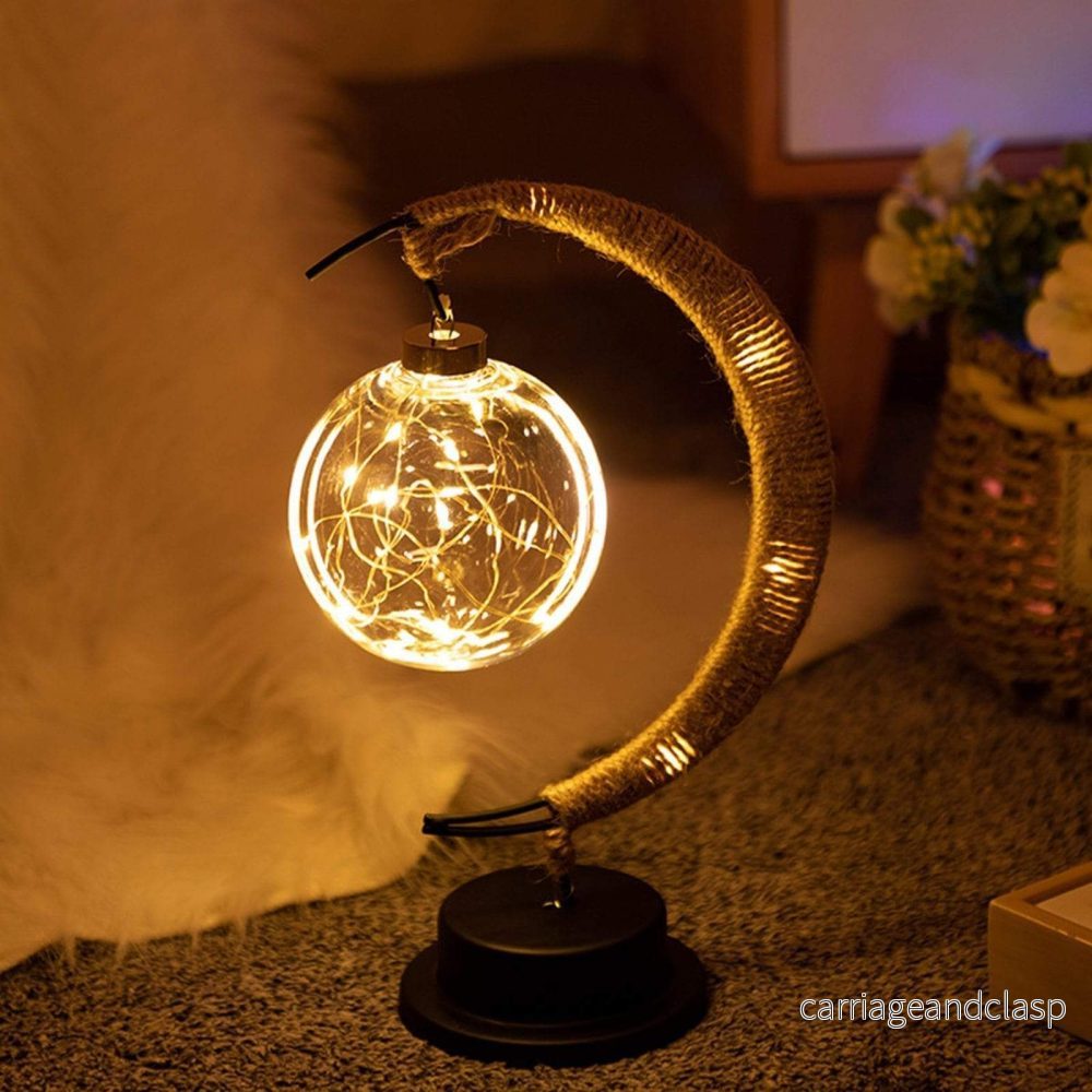 Veska | LunaGlow - Lyx Bordslampa - Månform - Rördesign - Elegant Belysning