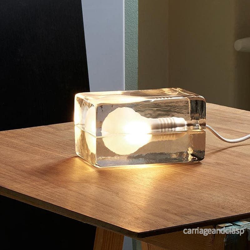 Icecube Lampa - Modern Bordslampa i Form av en Isblock | Veska