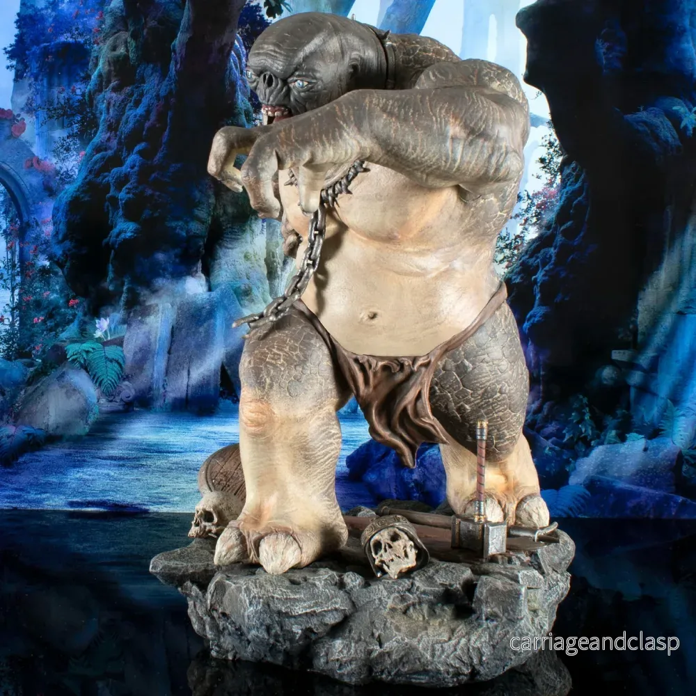 The Lord of the Rings: Cave Troll Deluxe Gallery Diorama - Diamond Select - FÖRBESTÄLLNING - Bild 3