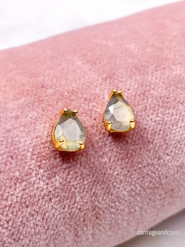 Akvamarin – Petite Heart – Guld