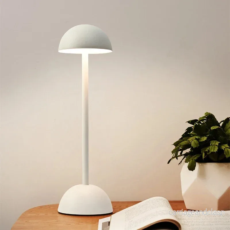 Veska | Nordisk Minimalistisk Bordslampa
