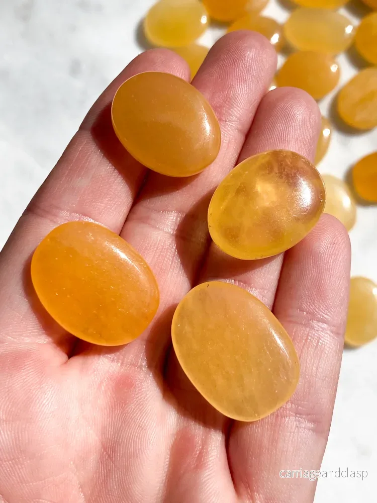 Orange kalcit amulett ficksten - Bild 2