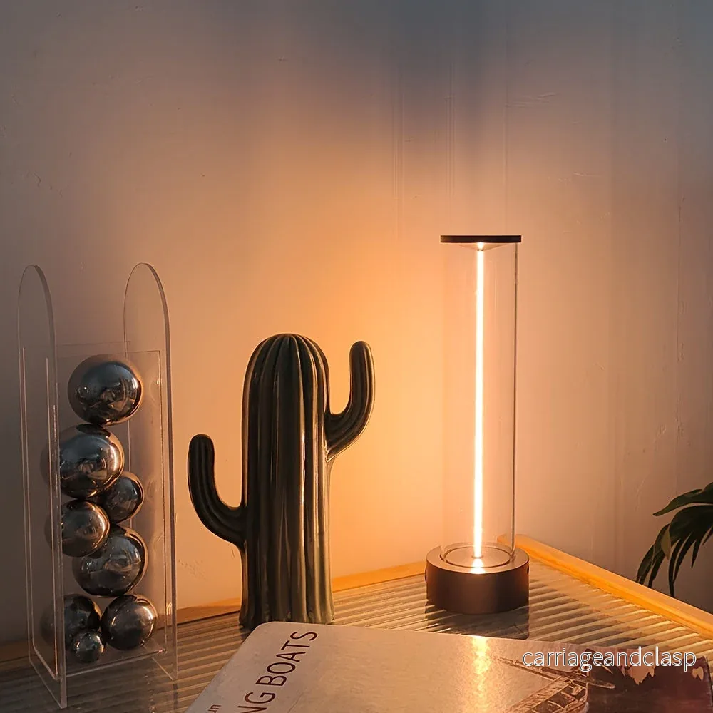 TouchGlow – Trådlampa LED med laddningsport Veska