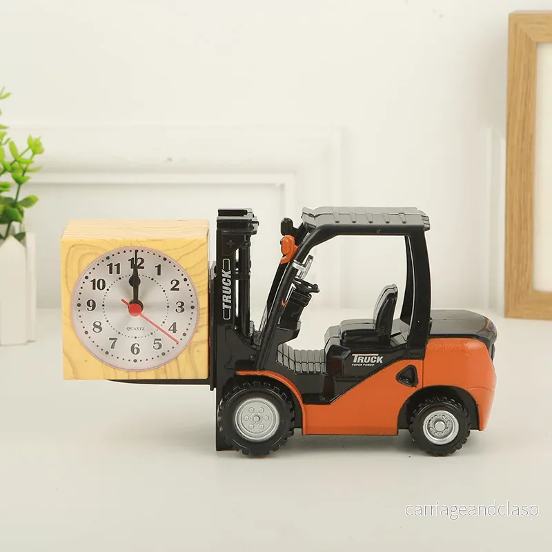 Retro Gaffeltruck Unik Digital Klocka | Veska Retro Gaffeltruck Unik Digital Klocka | Veska