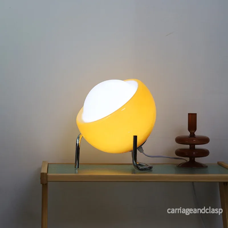 Veska | Aurivio Bordslampa | Glas & Rostfritt Stål | Retro-Nordisk Design | LED Nattlampa Beige/Orange | Ø21×H25 cm - Bild 2