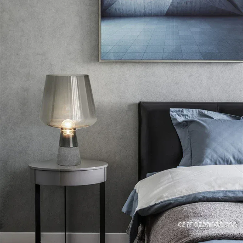 Industriell bordslampa tillverkad av stål med glas skärm – Modern vintage sänglampan | Veska - Bild 2