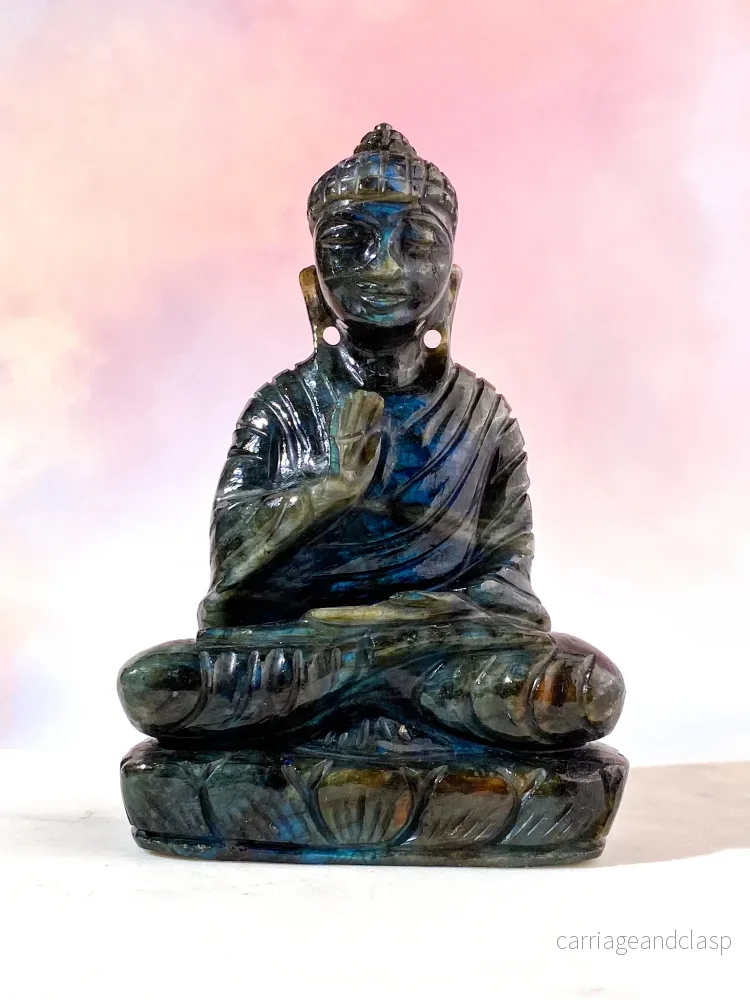 Labradorit Buddha (Nr. 2)