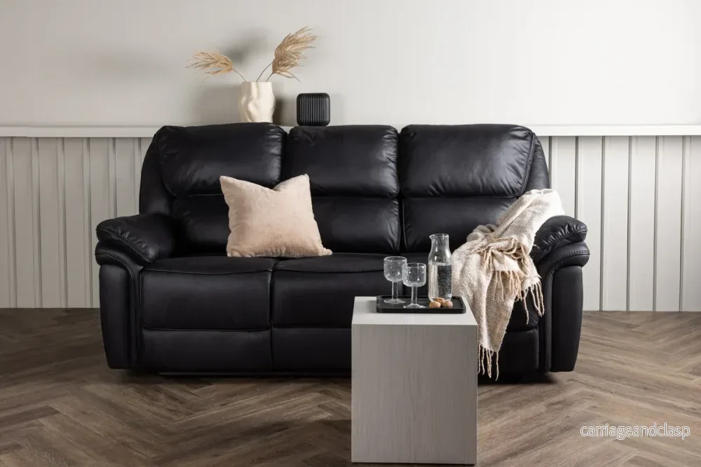 Saranda Reclinersoffa Svart Saranda Reclinersoffa Svart