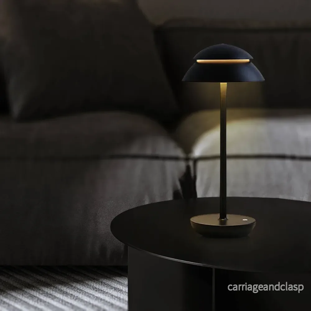 Bordslampa med touch-kontroll och LED-ljus | Veska Bordslampa med touch-kontroll och LED-ljus | Veska