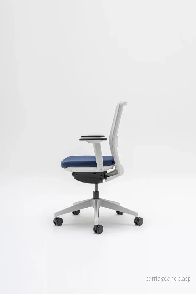 Evo Kontorsstol, klädd rygg Evo Kontorsstol, klädd rygg