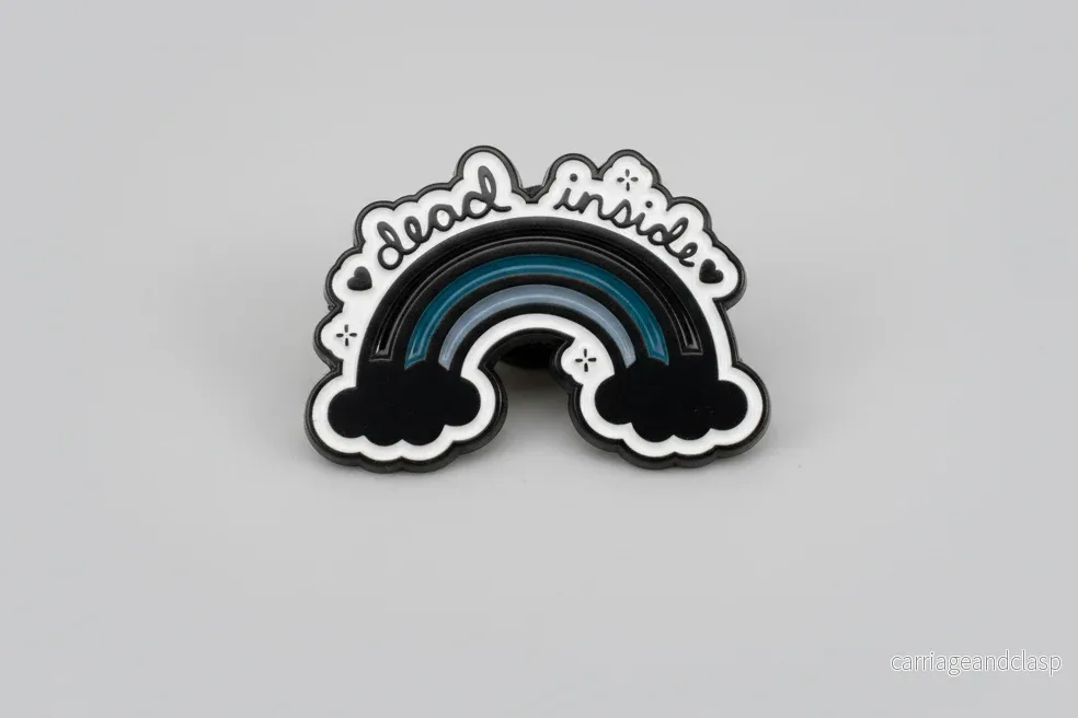 Pin – ”dead inside”