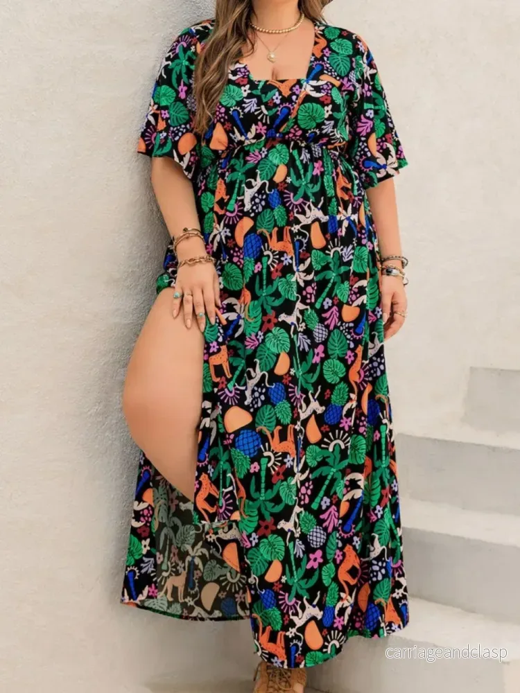 Plus size maxiklänning i lekfullt mönster – avslappnad elegans med slit - Bild 3